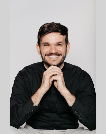 Non Stop estreia “Pecado É Não Rir”: um espetáculo que mistura fé, humor e crítica social. (CRÉDITOS: RAFAEL STRABELLI)