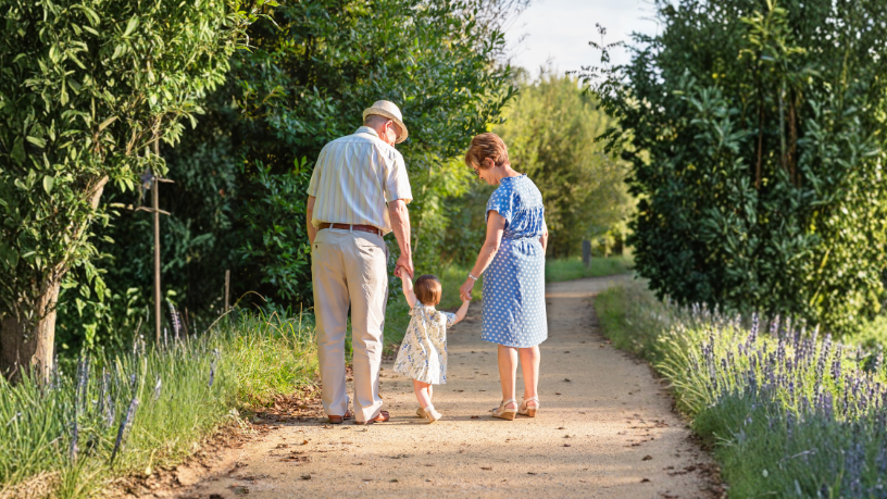 Diohn do Prado destaca o papel dos avós na formação familiar e nos vínculos intergeracionais.